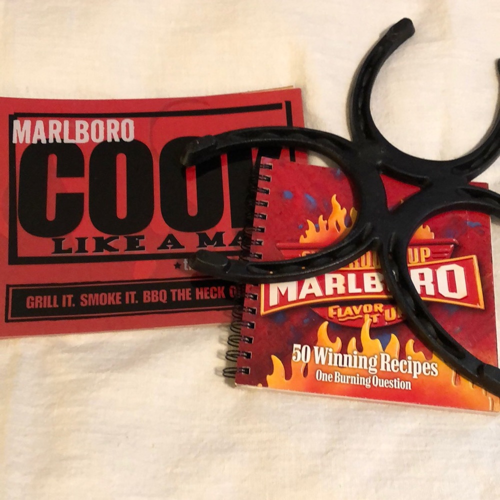 Vintage Marlboro Iron Horse Shoe Trivet & 2 cookbooks.